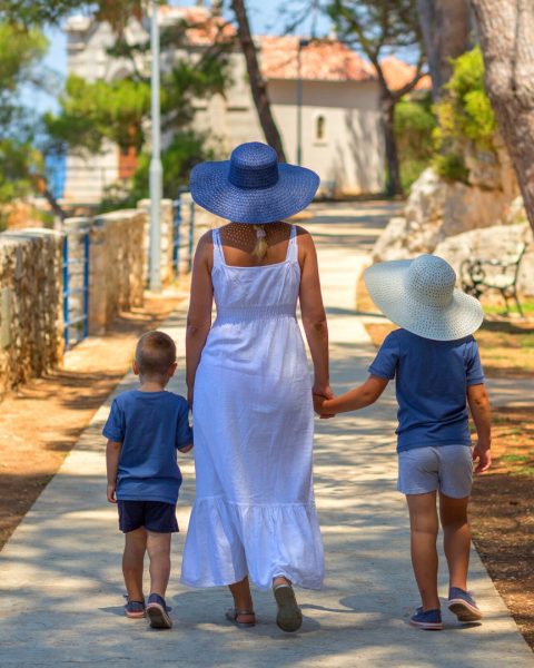 Pourquoi partir avec les Ptits Covoyageurs pour des vacances en famille réussie ?