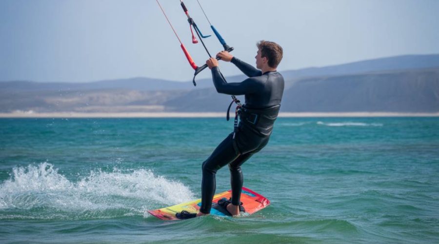 Kitesurf Lisbonne : les meilleurs spots pour une aventure en famille