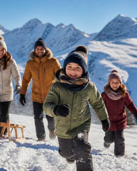 Vacances en famille février : 10 idées de destinations pour profiter pleinement de l’hiver
