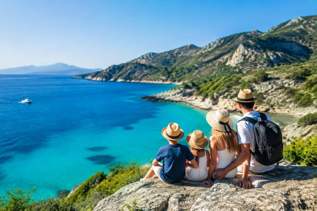 Vacances août 2026 en famille : les meilleures destinations en France et en Europe