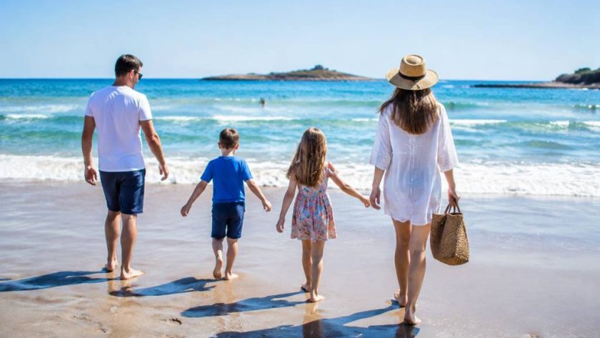 Vacances plage famille : nos meilleures idées pour un séjour inoubliable en France