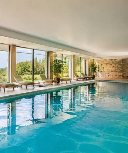 Hôtel avec piscine intérieure chauffée en Normandie : les meilleures adresses pour un séjour en famille