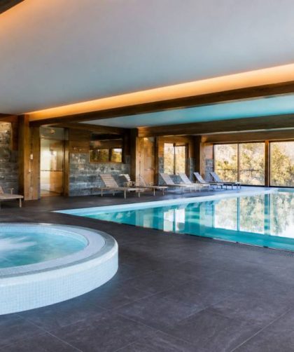 Hôtel avec piscine intérieure : les meilleures adresses pour des vacances en famille