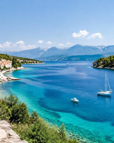 Agence de voyage Menton : trouvez le séjour idéal en famille en France et ailleurs