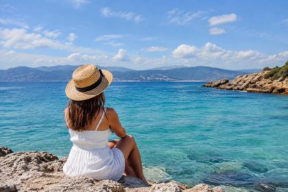Agence de voyage Bourges : comment organiser des vacances en famille ?