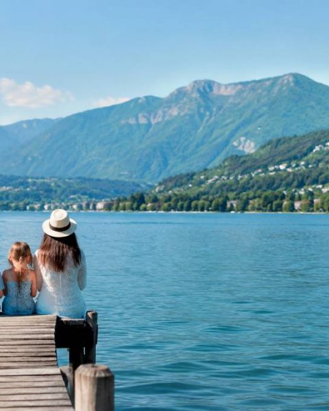 Agence de voyage à Aix-les-Bains : des vacances en famille sur mesure